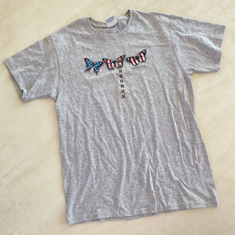 SONOMA - Adult Medium USA America Butterfly Gray T-shirt - *NEW*